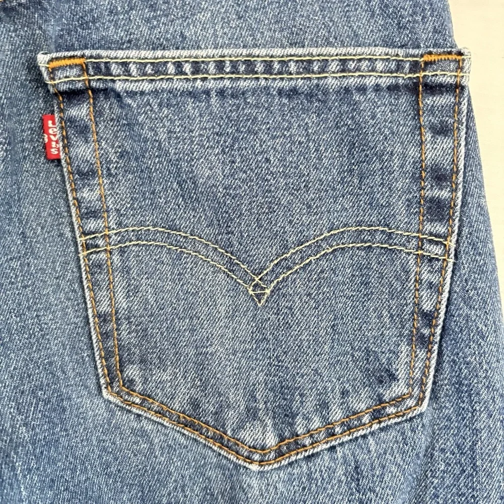 Levis 505 Jeans Mens 33x30 Blue Medium Wash Regular Straight Stretch Denim Pants